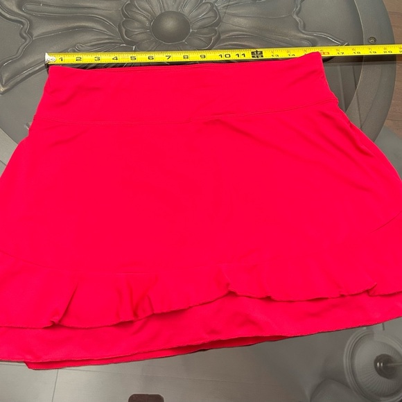 Vibrant Fushia Women's Skort ACG Medium. Frill - Picture 1 of 5